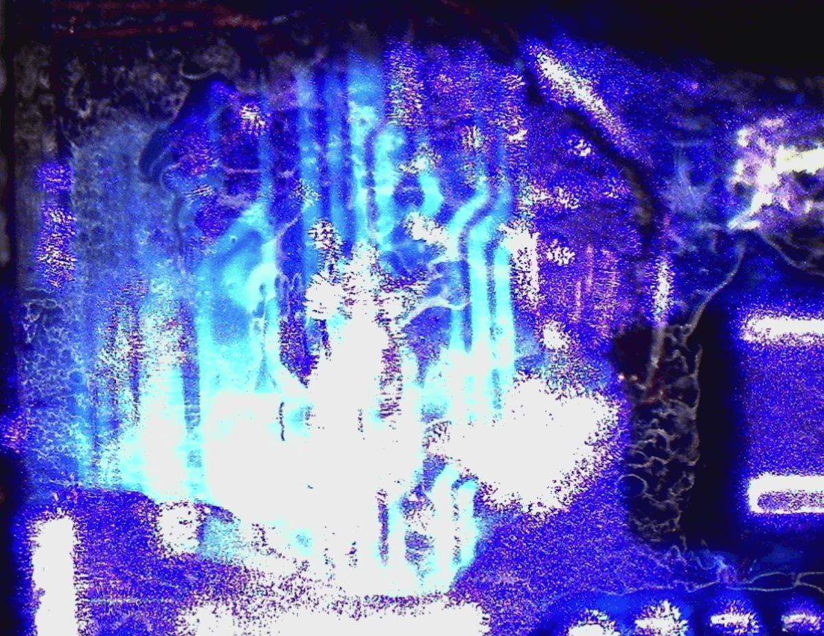 Long screw damage repair with micro-jumpers restoring severed nets